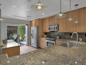 Fridge, microwave, oven, stovetop - Your Palm Desert Vacation Getaway at the Palm Valley Country Club is calling! (Palm Desert)