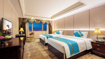 Iron/ironing board, free WiFi