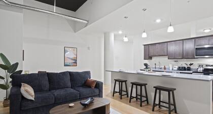 Central Downtown Apartment - 1BR