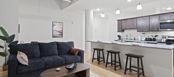 Central Downtown Apartment - 1BR