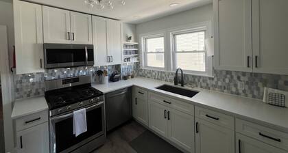 Beautiful 3BR+Office+Parking+Backyard near Boston-Cambridge.