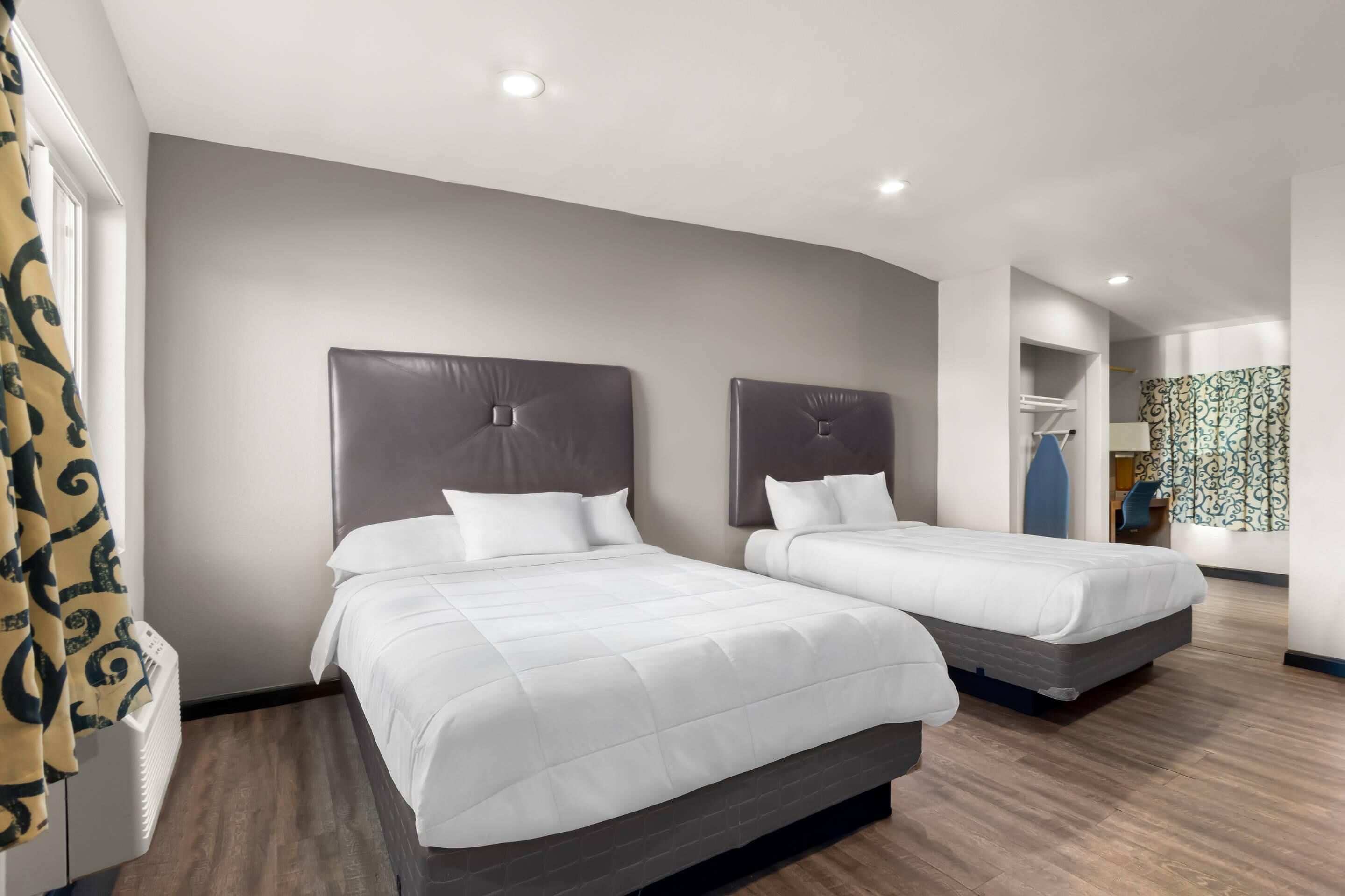 Zimmer, 2 Queen-Betten, Nichtraucher