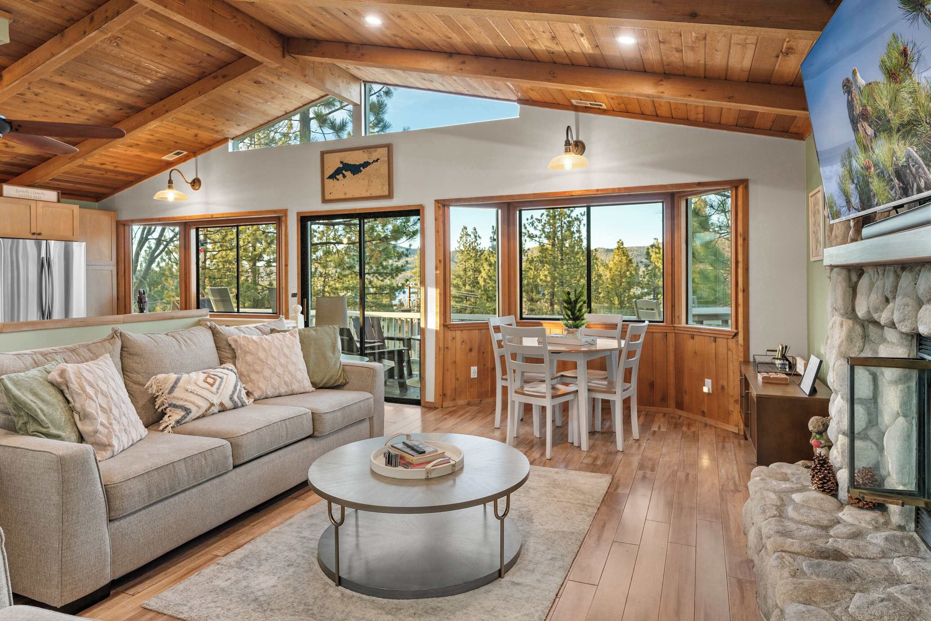 TV, fireplace, offices