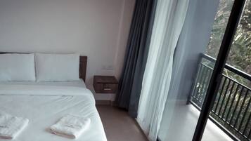 Comfort Double Room, Mountain View | Free WiFi