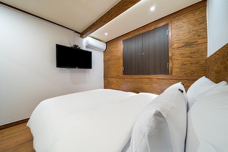 1 bedroom, soundproofing, free WiFi