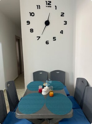 Appartamento, 2 camere da letto, accessibile ai disabili, fumatori | Sala da pranzo