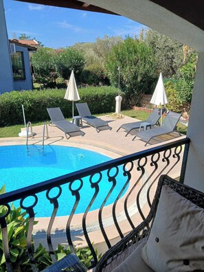 Villa - 4 sovrum - rökare - privat pool | Pool | Utomhuspool