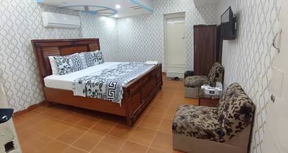 Hotel New Royal Residency