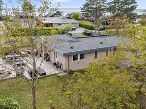 Ulkoruokailutilat