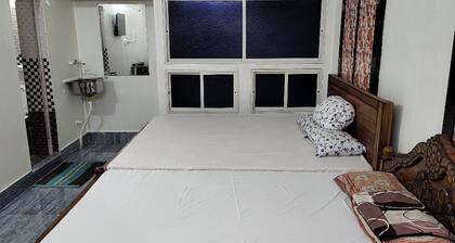 Goroomgo Sandhya Homestay Puri