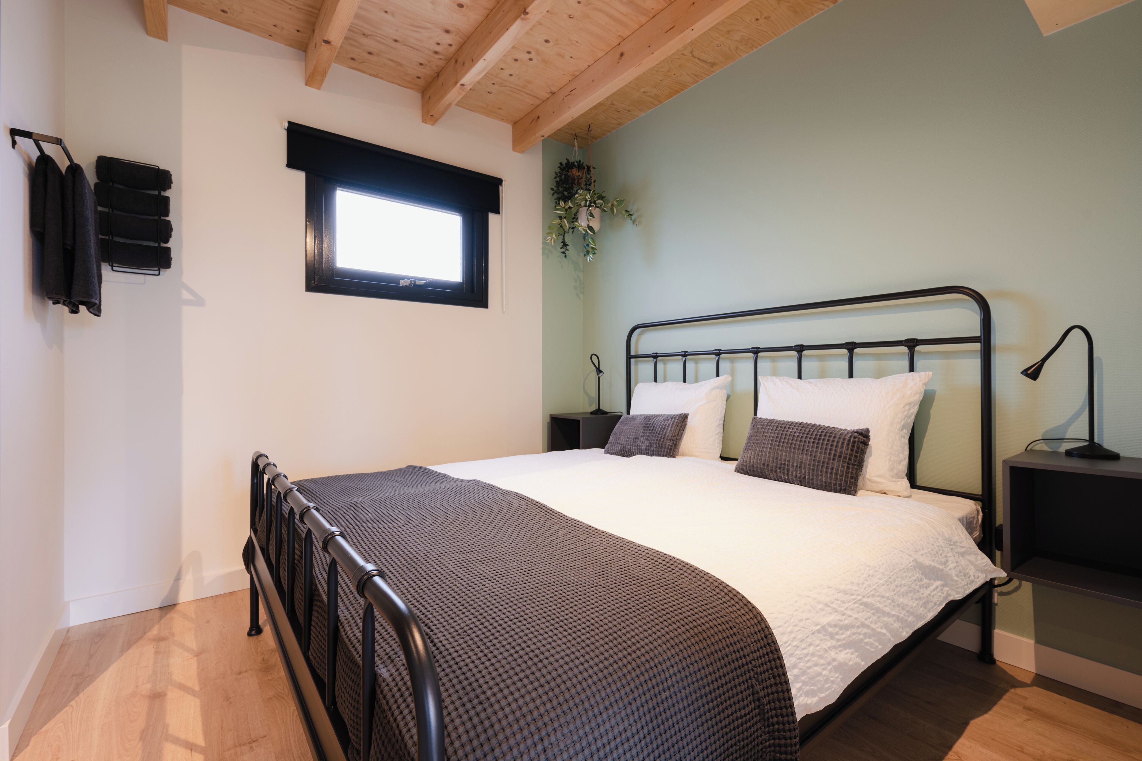 2 slaapkamers, een kluis op de kamer, wifi, beddengoed