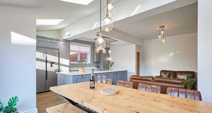 Host Stay Peasholm Place