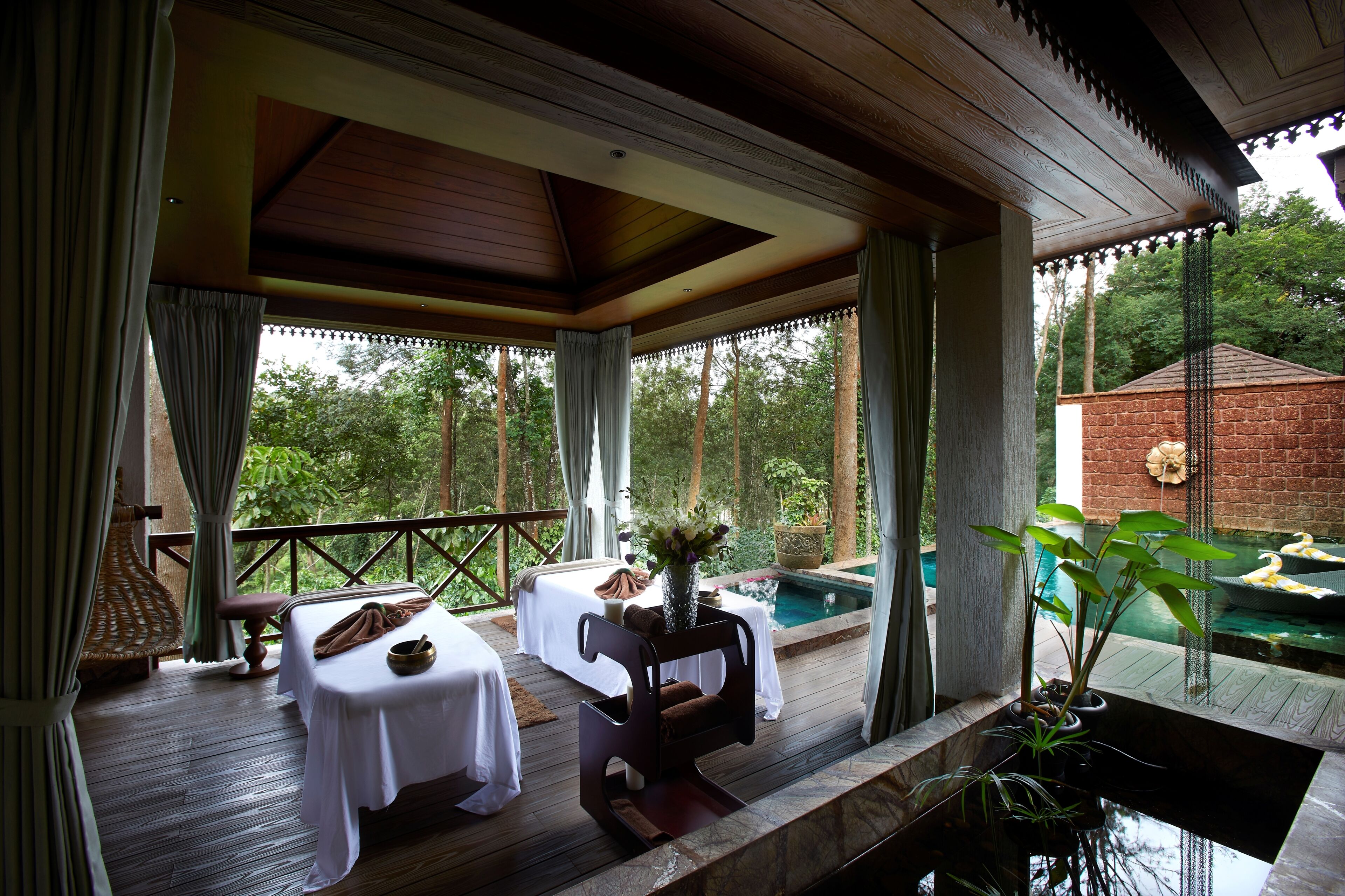 Forestlight Luxury Pool Villa | Massage in accommodation