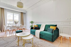 Smart TV, offices - Modern Apartment - 2BD/4P - Louvre/Marais (Paris)
