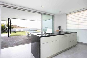 Villa, 3 soverom, røyk, privat basseng | Innvendig