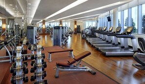 Fitness facility - Expansive Studio with Burj View. (Dubai)