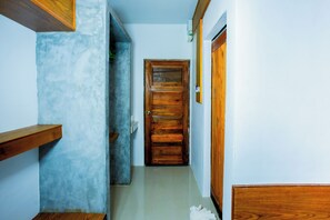 Superior Triple Room | Soundproofing, bed sheets - PhuLanta Resort (Ko Lanta)