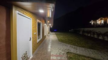 Casa de campo de lujo | 1 dormitorio, ropa de cama de alta calidad, colchones viscoelásticos