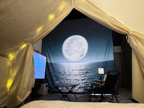 Gallery Double Room | Free WiFi - Here after us (Dahu)