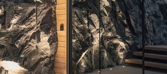 Archipelago Boutique Resort
VILLA INSIDE A ROCK