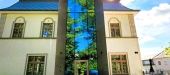 Apartment in villa, sky view, elevator, luxury floor