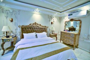 Deluxe-Doppelzimmer | Schallisolierte Zimmer, Bügeleisen/Bügelbrett, kostenloses WLAN