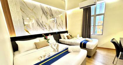 Central City Hotel at Chintatown