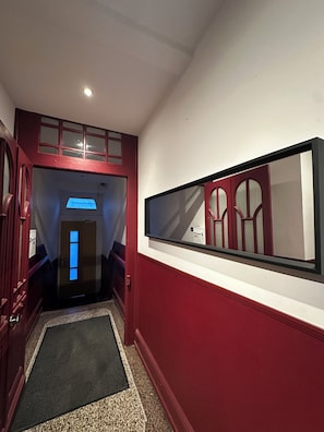 Interior - Le 05 - Quiet, fully-equipped studio -Mulhouse center (Mulhouse)