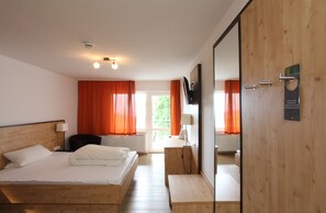 Standard Room | Free WiFi