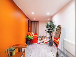 Apartment | Interior - Cosy Bradford Apartment With City Views (Bradford)