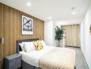 Apartment | 1 bedroom, free WiFi, bed sheets - Cosy Bradford Apartment With City Views (Bradford)