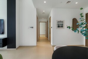 Living area - 2BR High Floor Act I Act II T1 (Dubai)