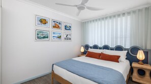 2 chambres, fer et planche à repasser, Wi-Fi, draps fournis