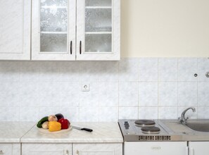 Monolocale (Studio) | Cucina privata | Frigorifero