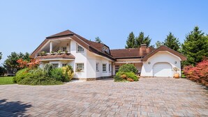 Unclassified image, 3 of 13, button - Stunning Rural Holiday Home With Garden and BBQ (Brežice)