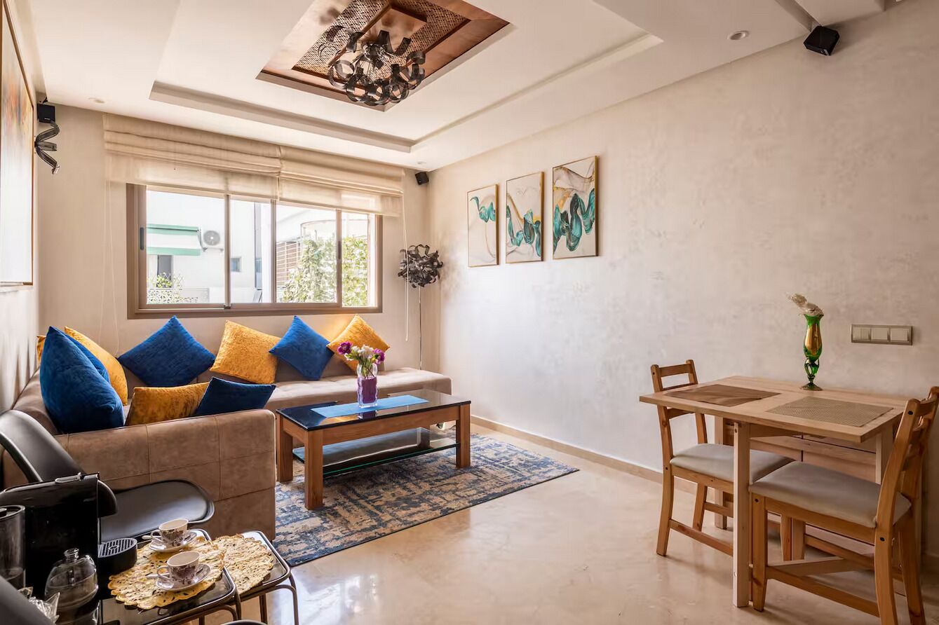 Älytelevisio, kirjoja