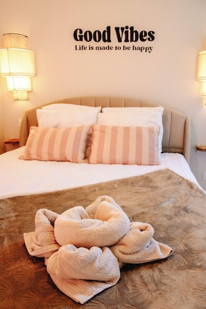 5 Schlafzimmer, Bügeleisen/Bügelbrett, WLAN, Bettwäsche