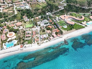 On the beach - Marinella Beach Case Vacanze  (Ricadi)