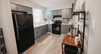 Charming 4-bedroom house with WiFi and AC in brilliant Lexington