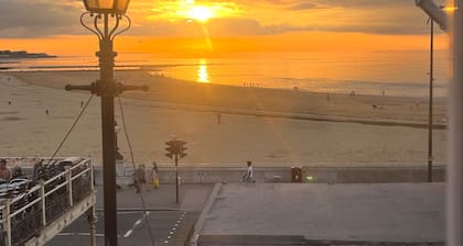 Beach & Dreamland Nearby -pet Friendly & Garden