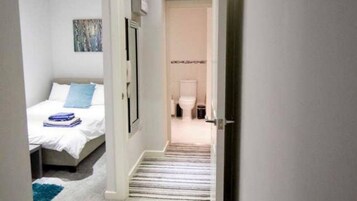 1 habitación y acceso a internet