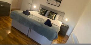 Apartment | 2 bedrooms - De Parys Premier Lodge 3 in Bedford (Bedford)