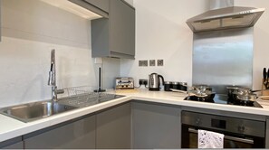 Apartment | 2 bedrooms - De Parys Premier Lodge 3 in Bedford (Bedford)