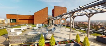 史蒂文尼奇市中心北部豪華公寓