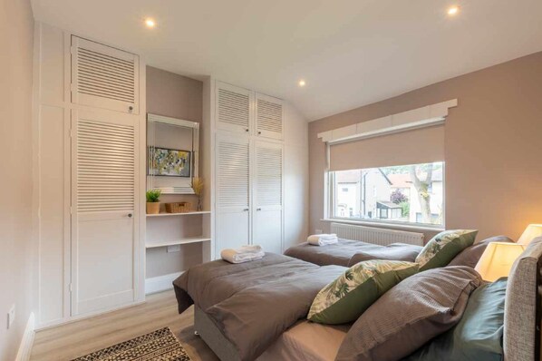 Apartment | 3 bedrooms - Buckingham House - Spacious 3-bedroom (Morecambe)