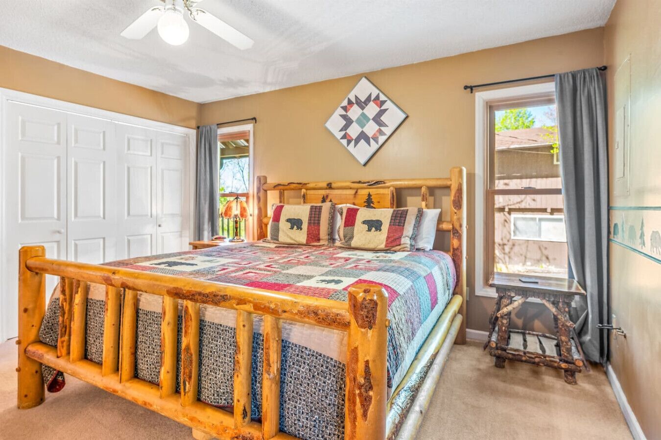 1 bedroom, desk, free WiFi, bed sheets