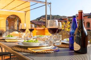 Basic Apartment | Terrace/patio - Borgo del Torchio A14 by Wonderful Italy (Manerba del Garda)