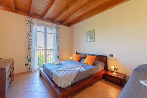 เบสิกอพาร์ทเมนท์ | 1 ห้องนอน, เตารีด/โต๊ะรีดผ้า, Wi-Fi ฟรี