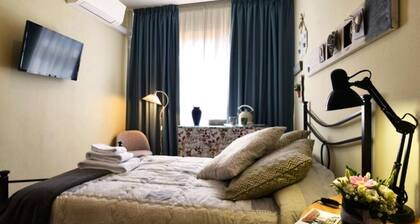 Room & Breakfast Canalino 21: Standard Single Room with Shared Bathroom