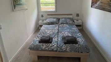 1 habitación y ropa de cama